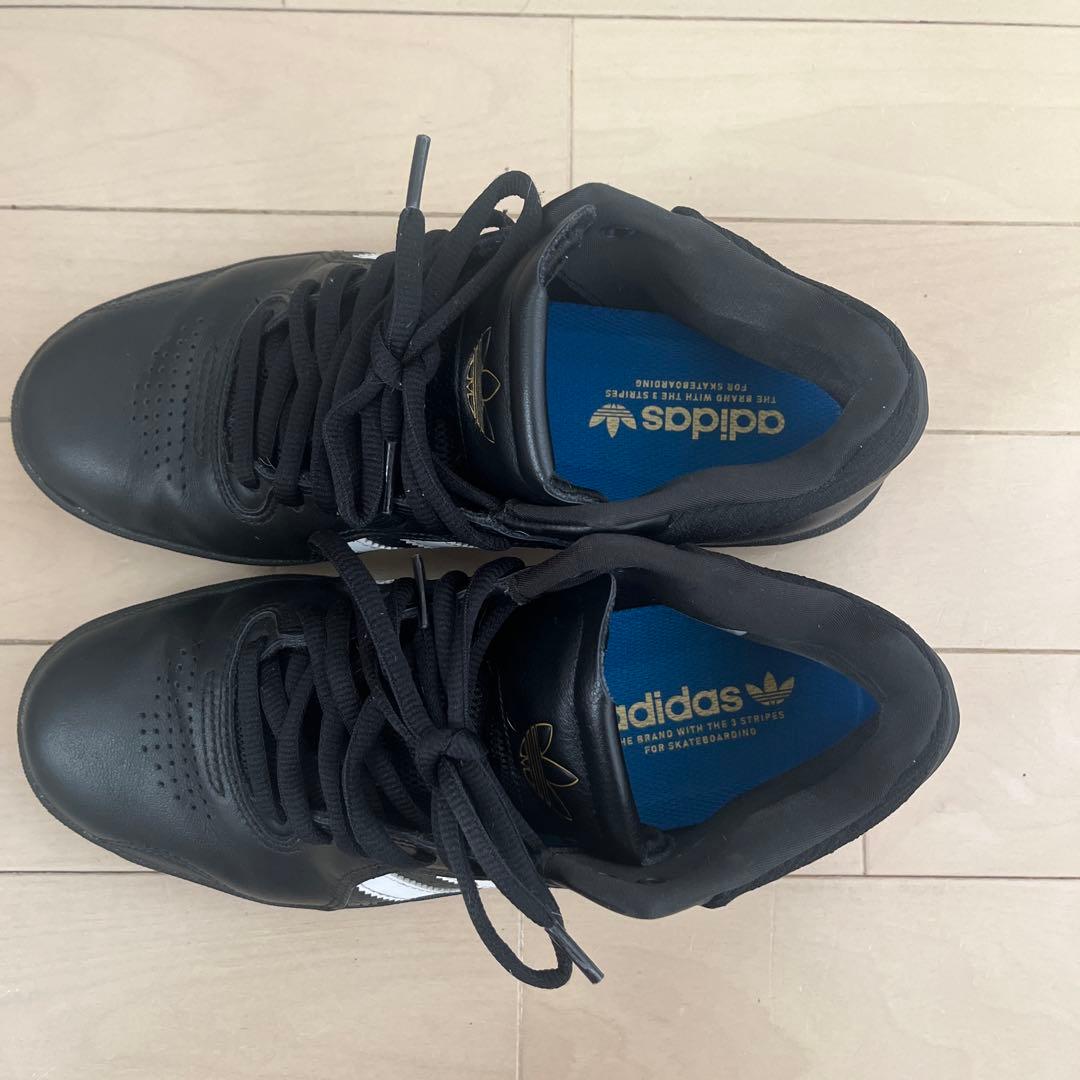 adidas skate tyshawn タイショーン