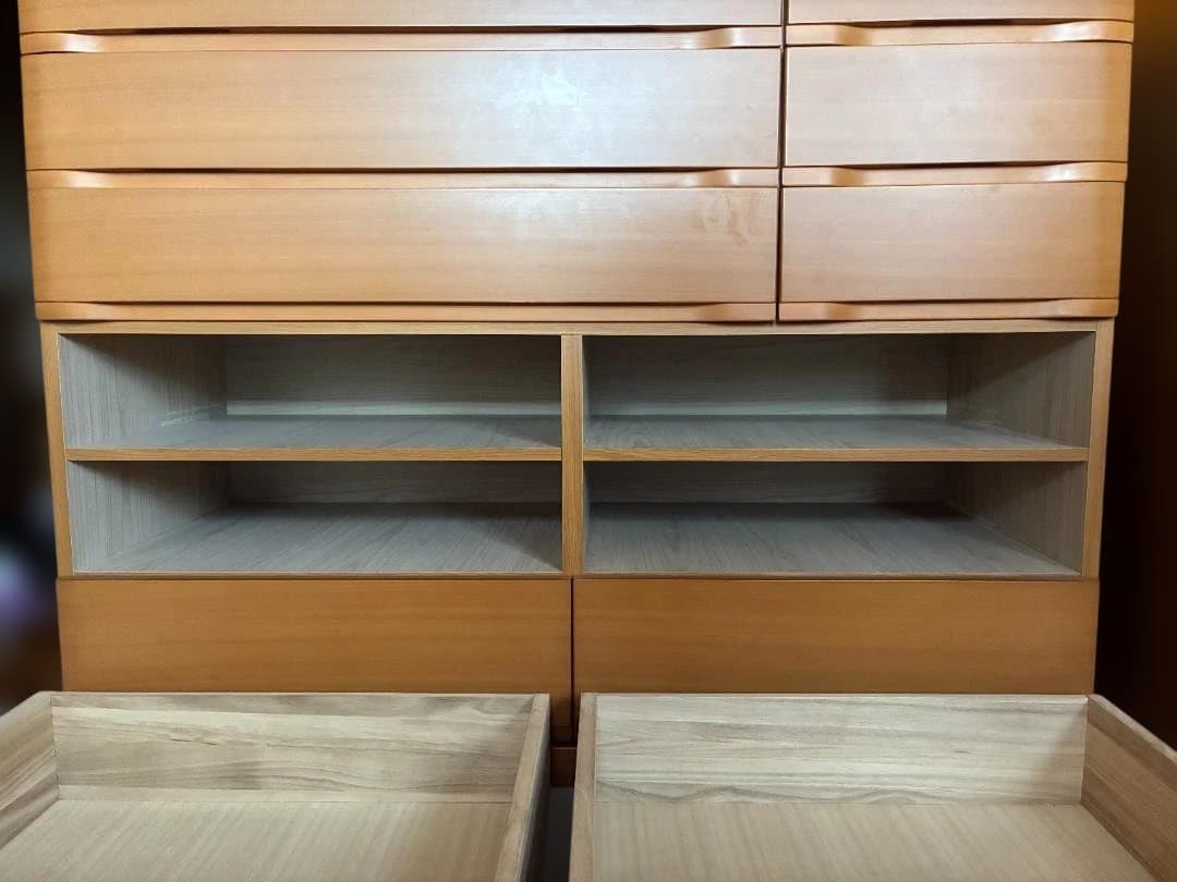 051 山協家具工業（株）幅140-7段チェスト(奥行58) 天然木単