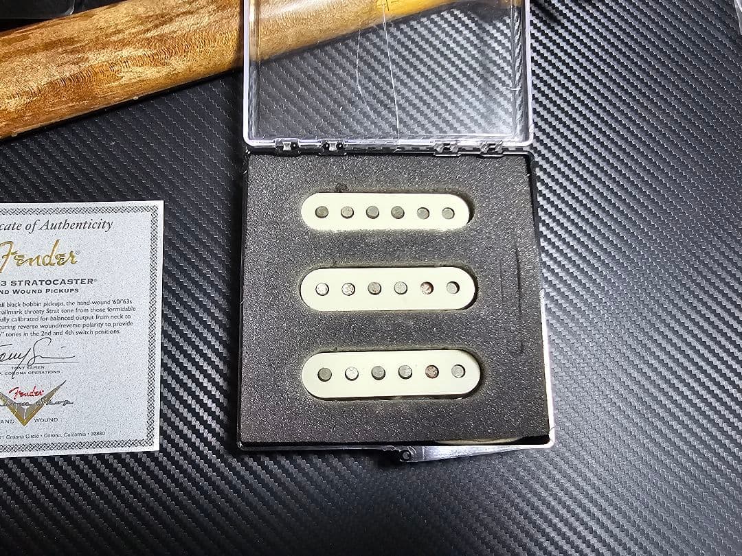 限定品フェンダーカスタムショップ ハンドワウンド '60/'63 Pickups