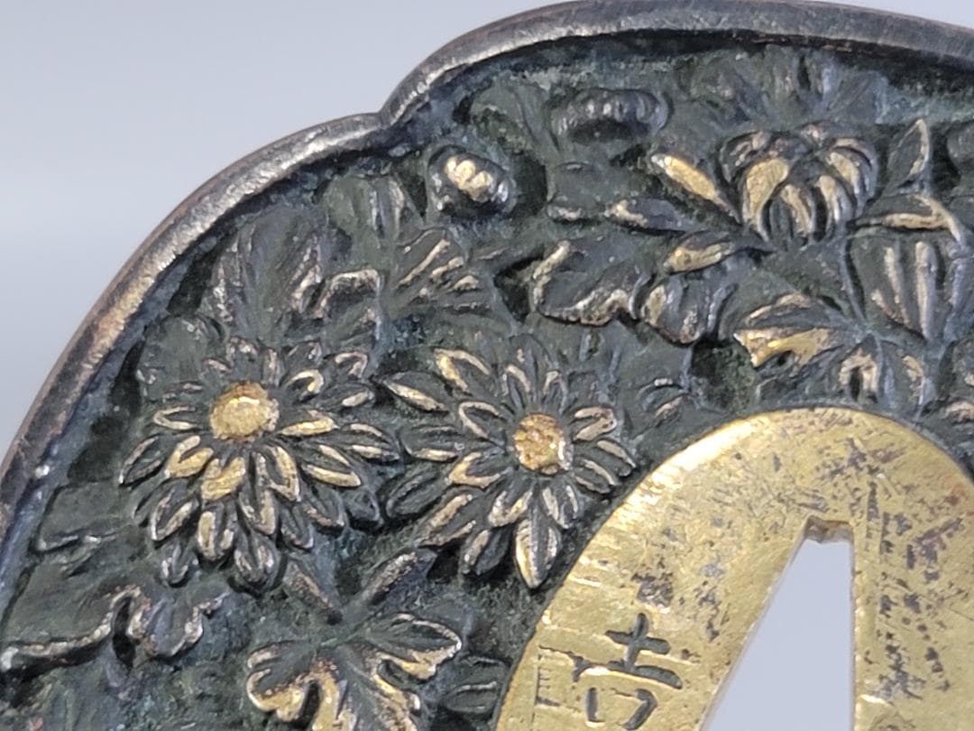 DT346 武具甲冑 刀の鍔 二件 吉宗他