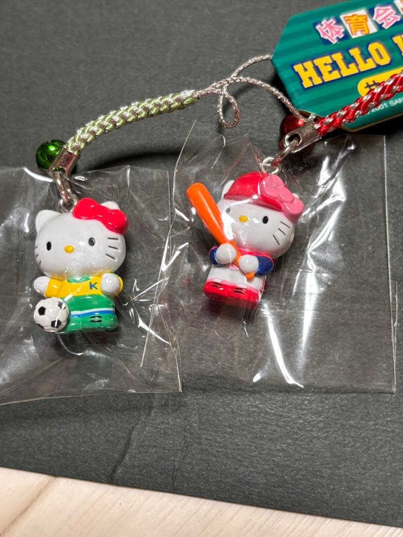 激レア❣️未使用未開封❗️ハローキティ ストラップ 部活動 体育会系 バージョン9個
