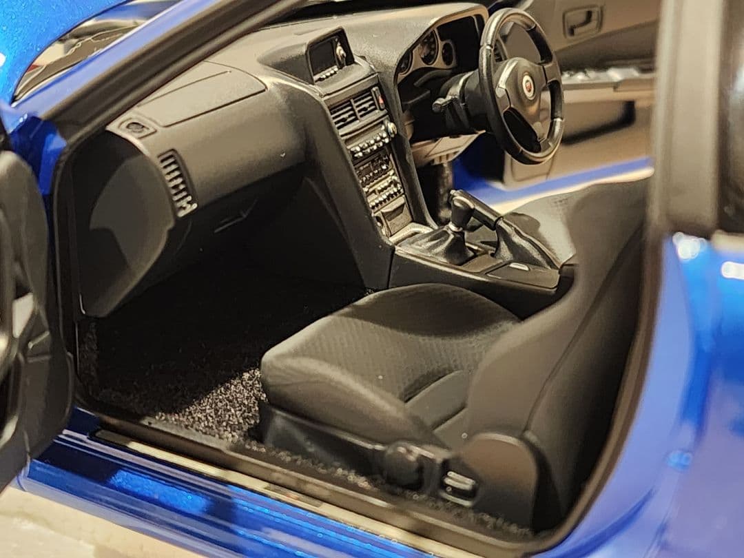 1/18 日産スカイラインGT-R(BNR34) AUTOart