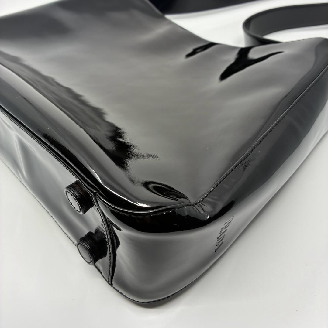 PRADA プラダ ワンショルダーバッグ 黒 ブラック A1355A5