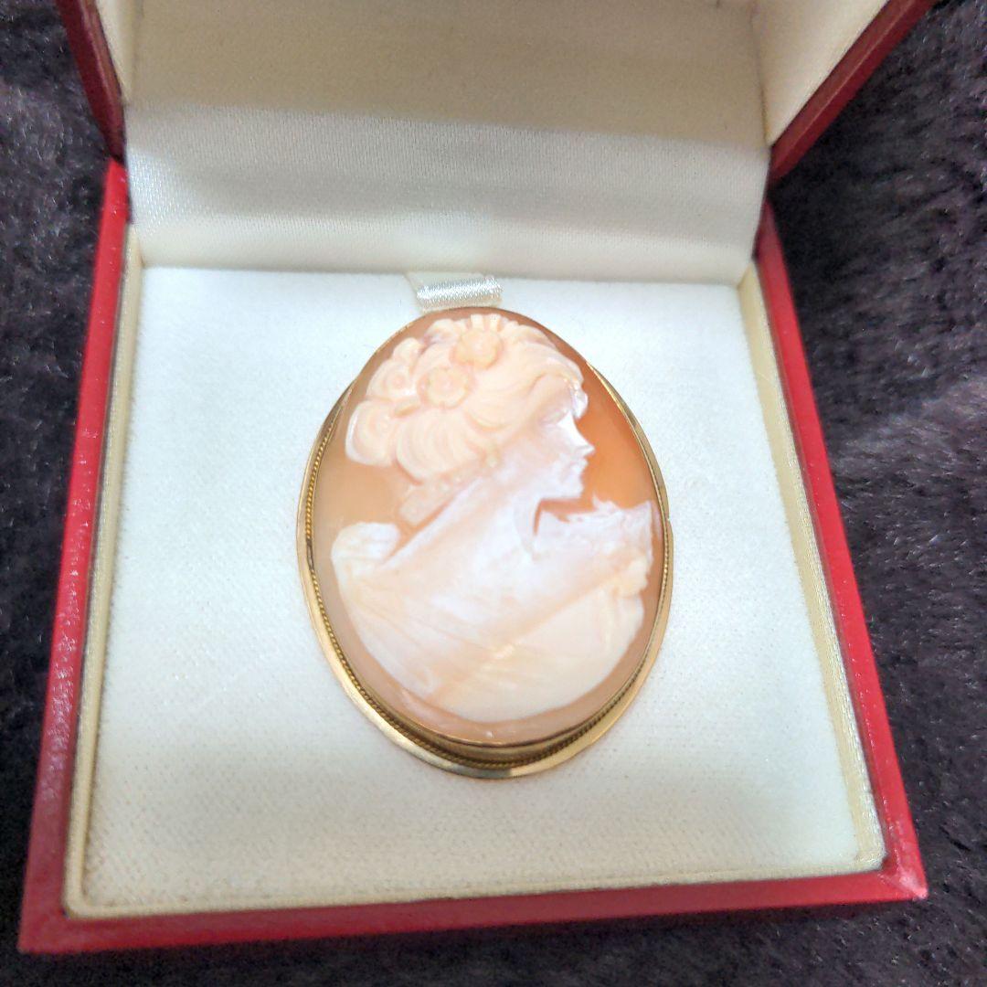 ROBERTA カメオ ブローチ