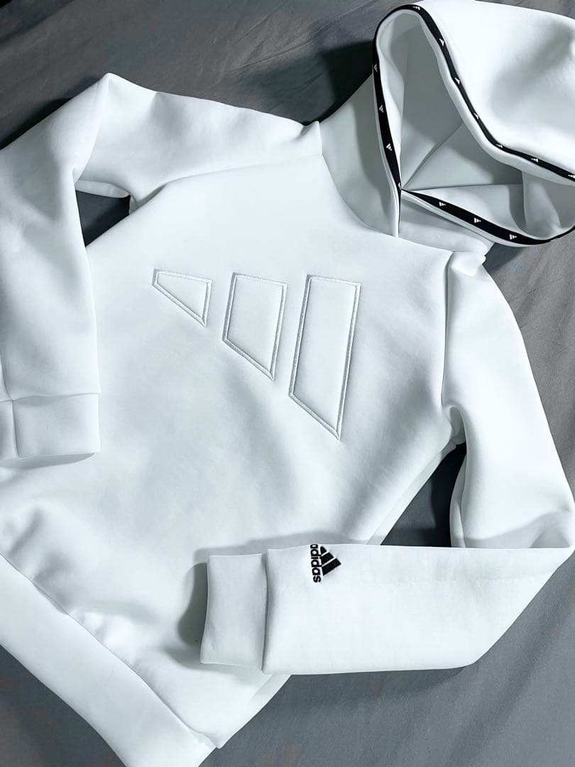 アディダス ダンボールニット ホワイト セットアップ XS