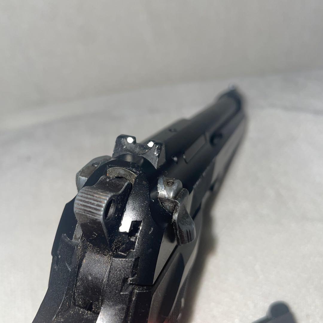 東京マルイ　ガスガンM9A1 マガジン3個付き　ホルスター2個付き