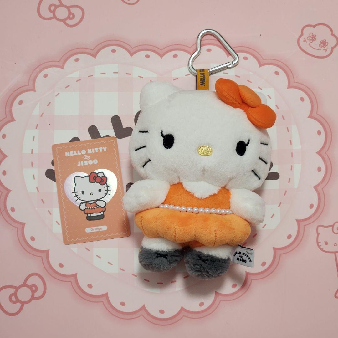 BLACKPINK ジス ハローキティぬいぐるみ キーホルダー オレンジ - メルカリ