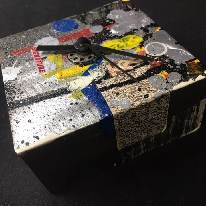 現代アート　題名「personal」