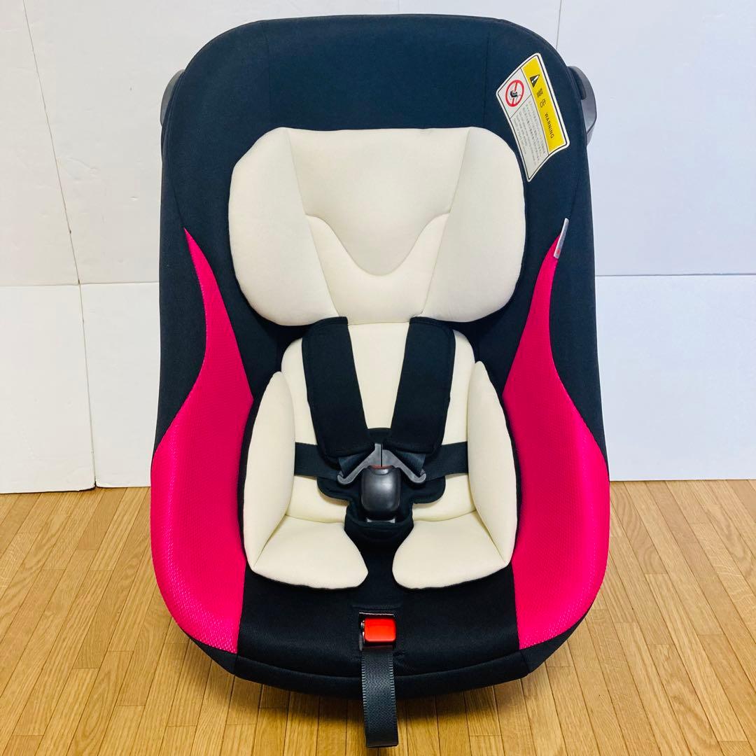 【美品】タカタ　チャイルドシート　takata04-rabbi TKRAB003