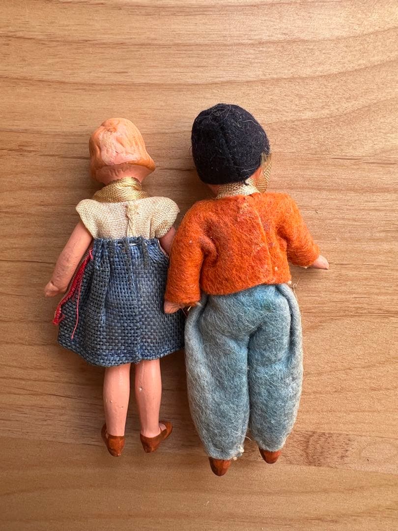 アンティーク】ドイツ製ビスクドール 9cm 2体セット - メルカリ