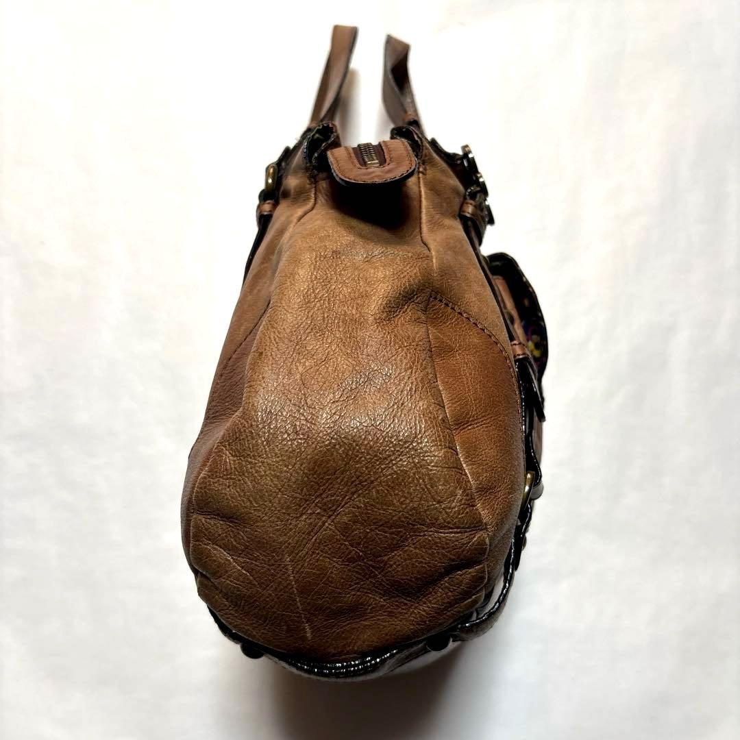 ANNA SUI 本革 蝶 バタフライ バックル デザイン ショルダーバッグ