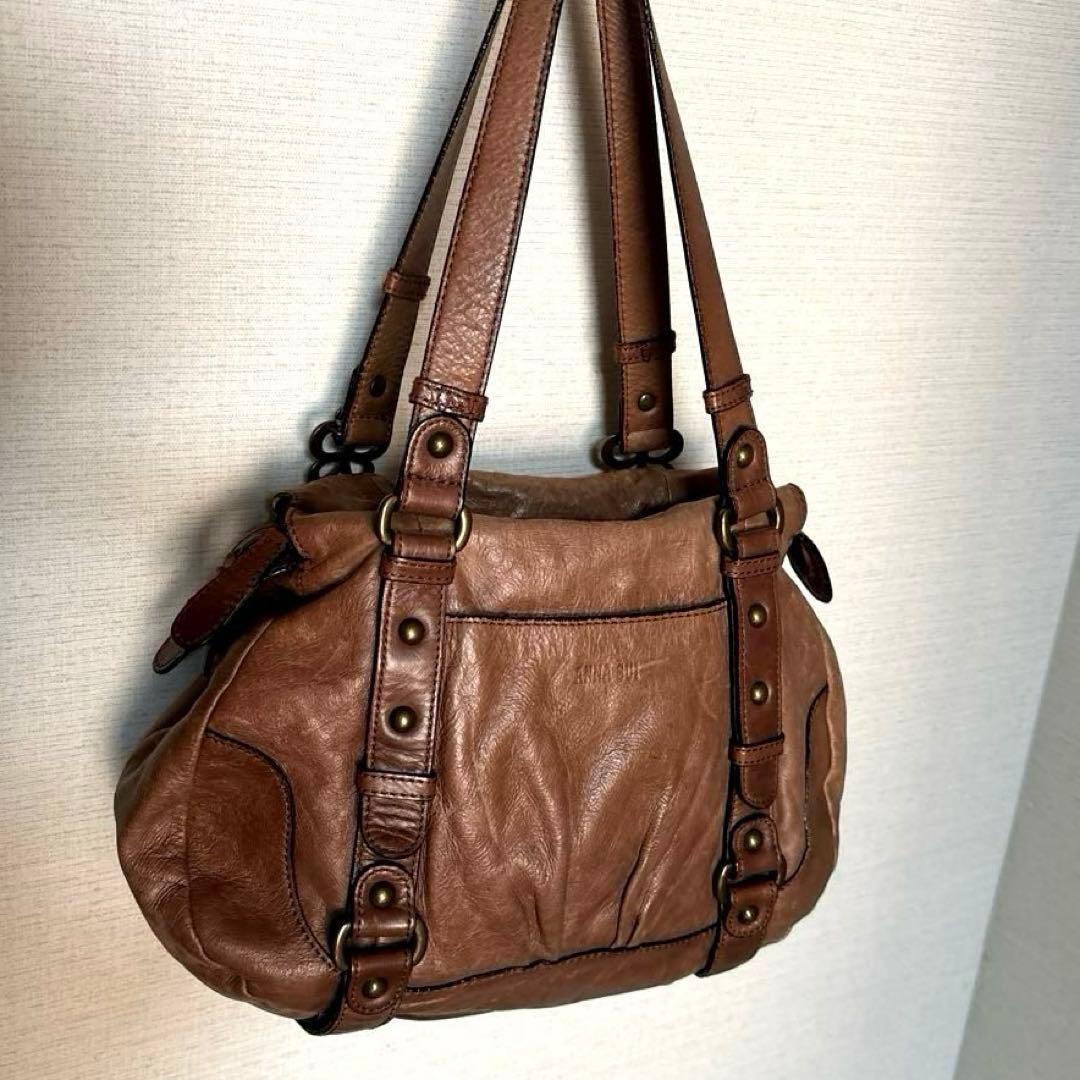 ANNA SUI 本革 蝶 バタフライ バックル デザイン ショルダーバッグ