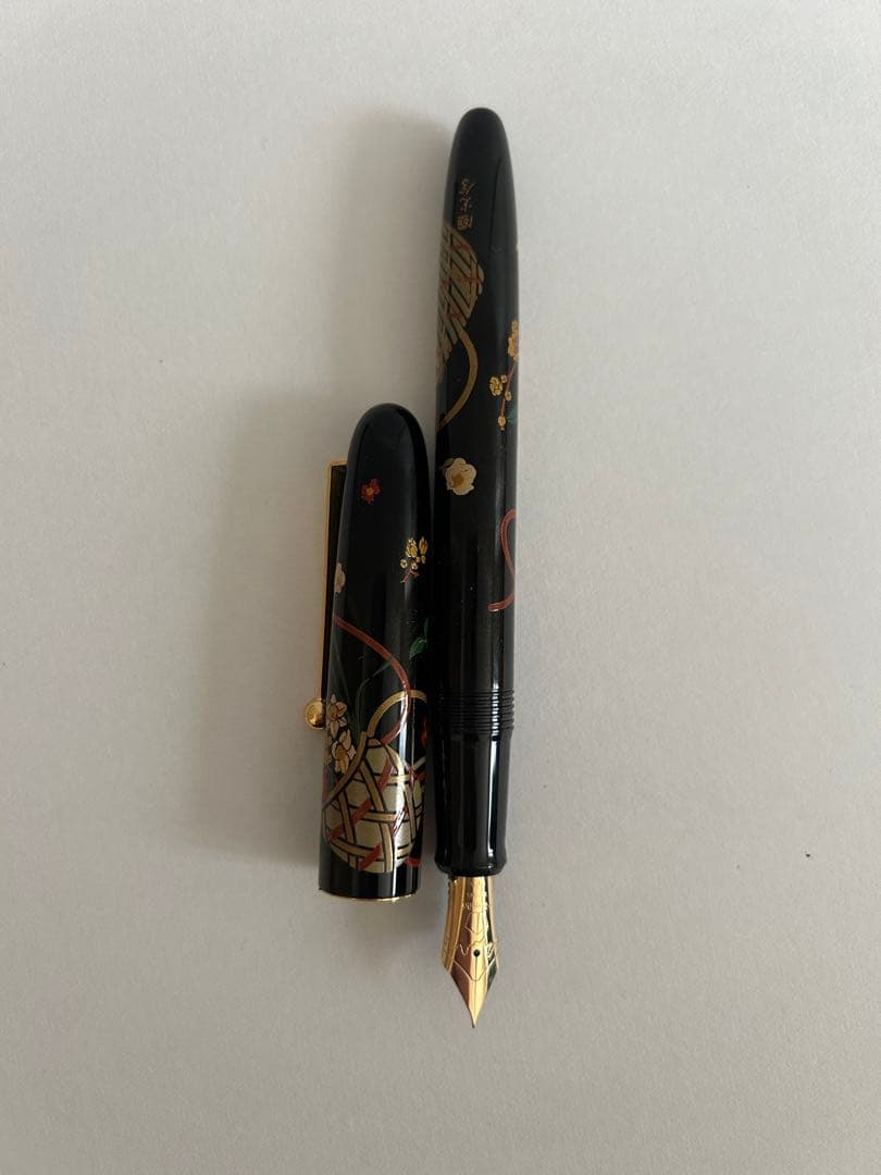 未使用 PILOT パイロット 漆蒔絵 万年筆 14K 花籠 FN-5M-HA