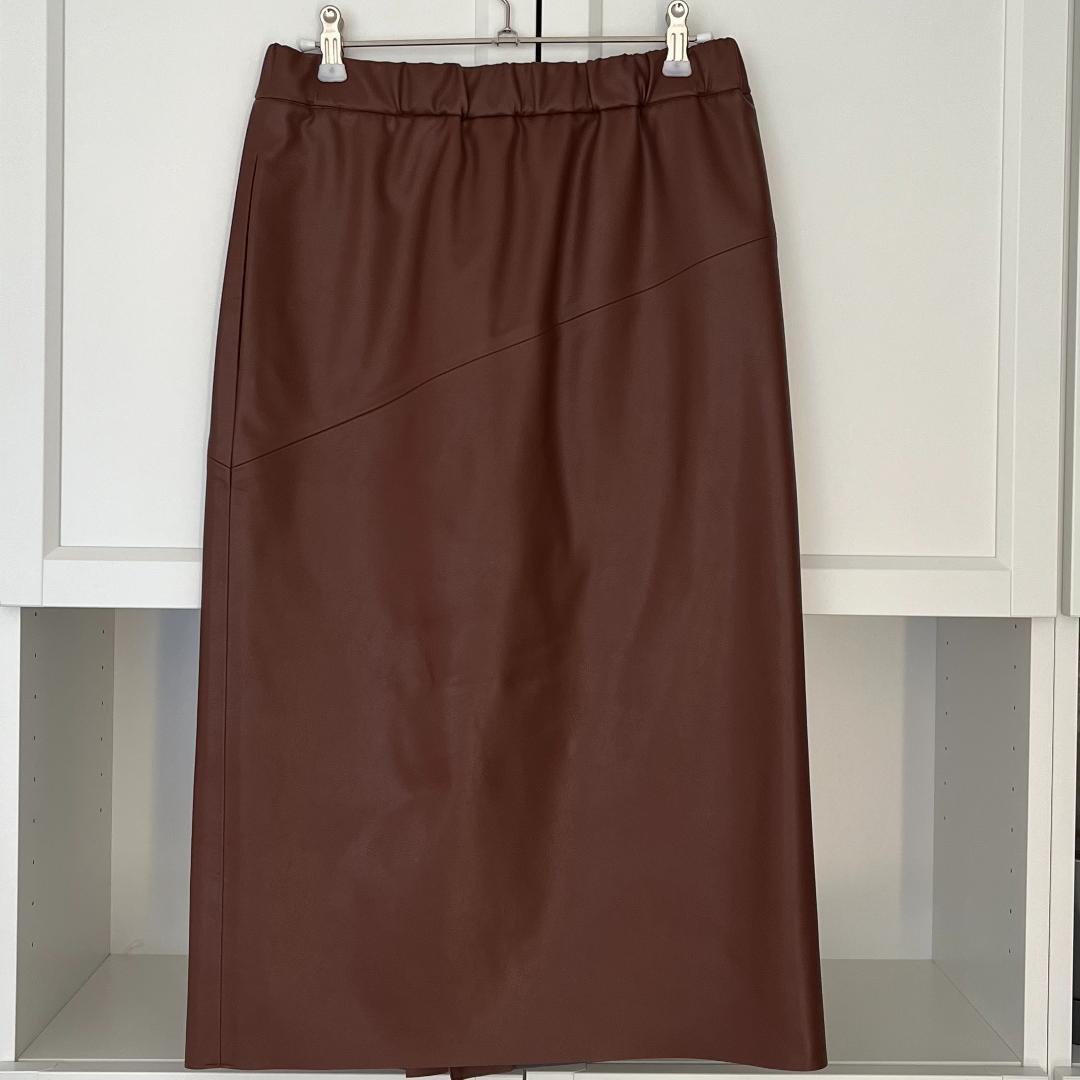 BEIGE ベイジ YENNE / フェイクレザースカート