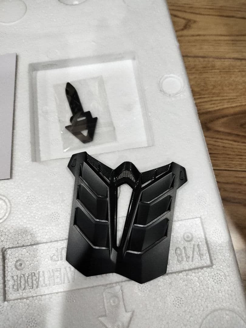 オートアート ランボルギーニアヴェンタドールSVJマットブラック