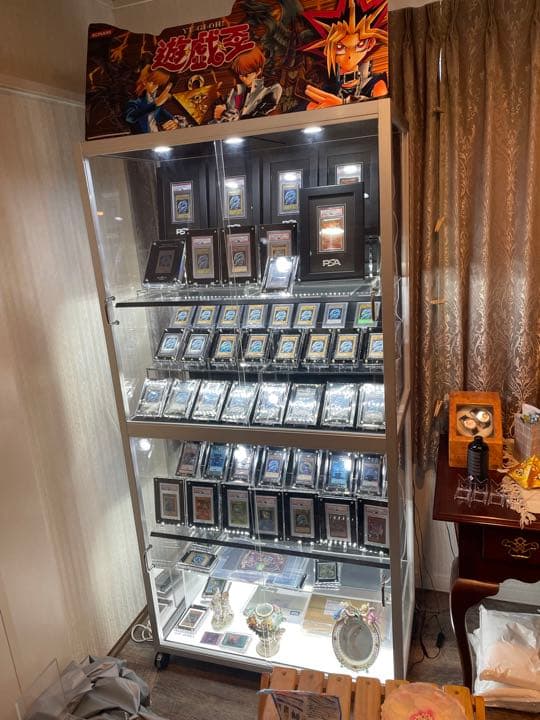 ヨメテラス社製 UVカットコレクションケース【特注アクリル製】