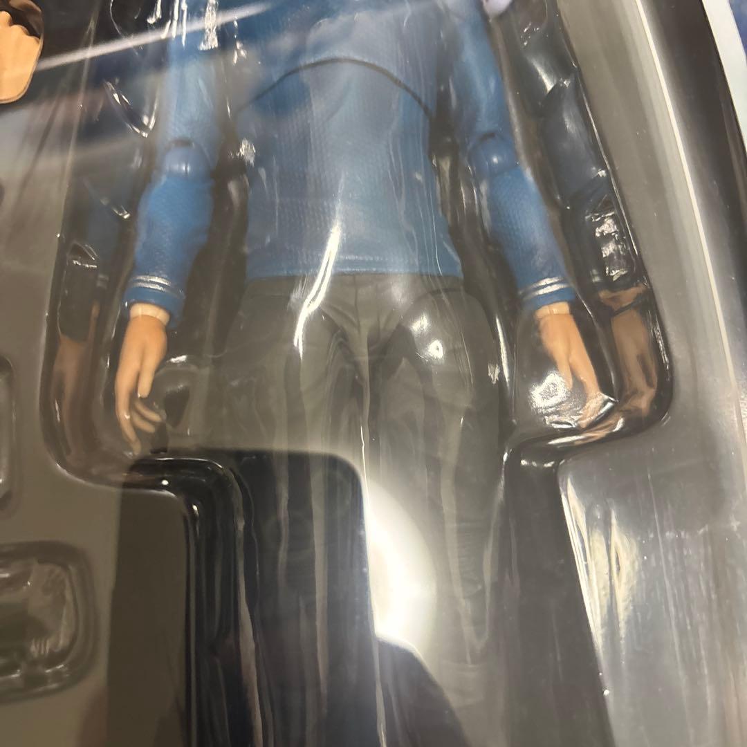 スター・トレックPLAY ARTS改 スポックPVC塗装済みアクションフィギュア