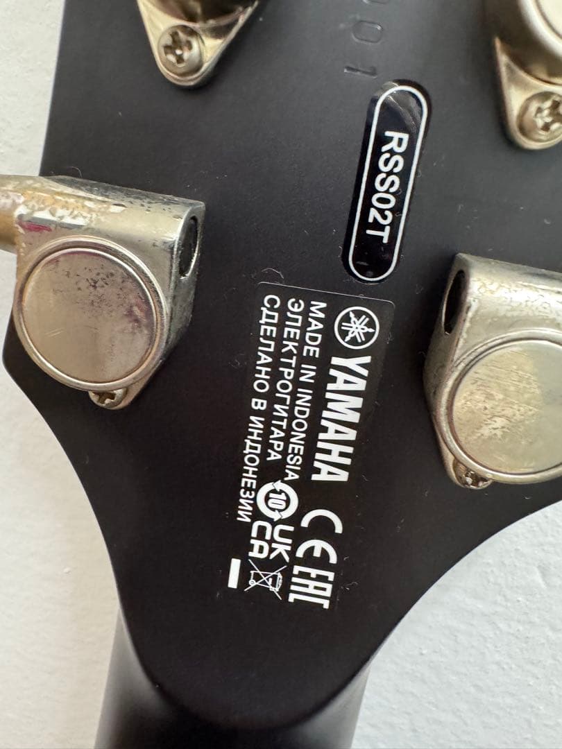 【限定値下げ】YAMAHA☆RSS02T☆ギター☆クリップチューナー付☆中古