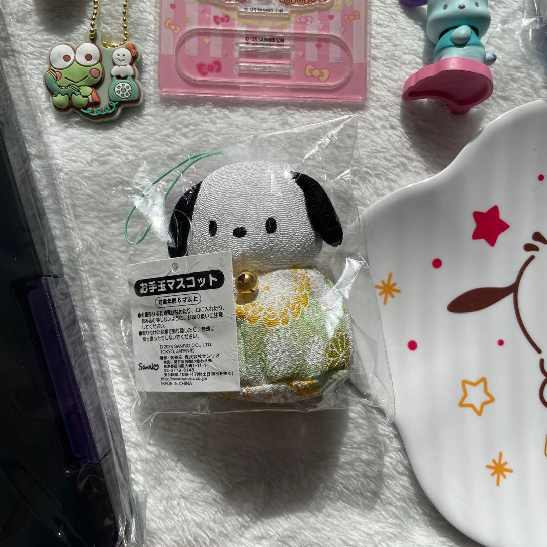 ☆☆サンリオまとめ売り・ぬいぐるみ・フィギュア・キーホルダー・置き時計等☆☆
