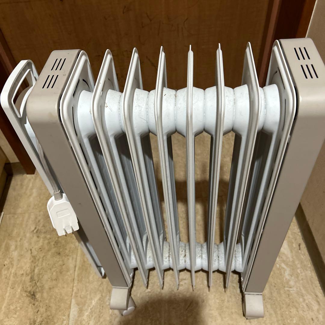 美品 デロンギ オイルヒーター RHJ21F0812取り扱い説明書付き - メルカリ