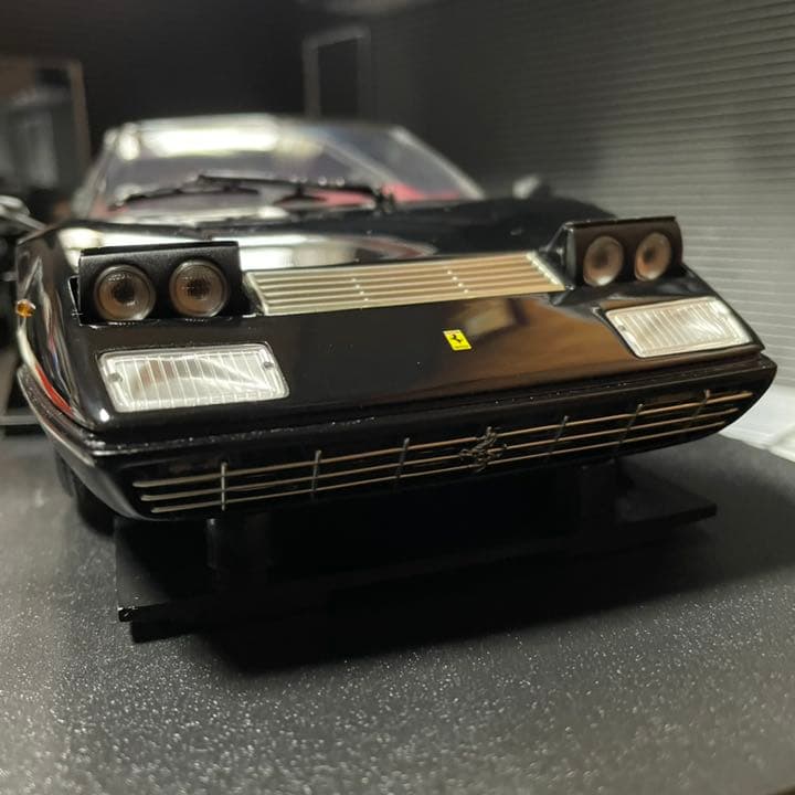 絶版未展示品　京商 1/18フェラーリ 365GT4 /BB ブラック