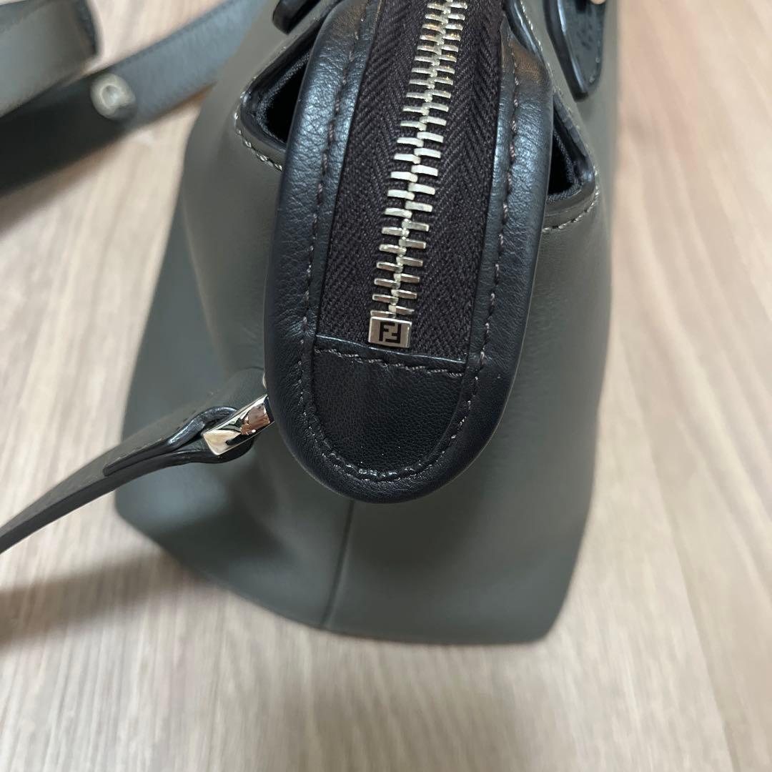 FENDI フェンディ　バイザウェイ　ダークグレー　ミディアム