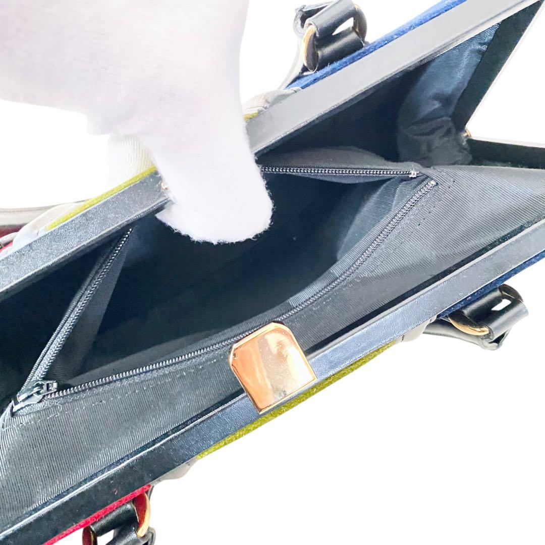 ロベルタディカメリーノ【極美品】バゴンギ調 マルチカラー ハンドバッグ