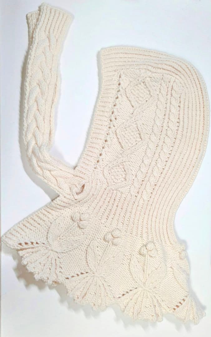 【yuki fujisawa】襟付きバラクラバ 白　ユキフジサワ