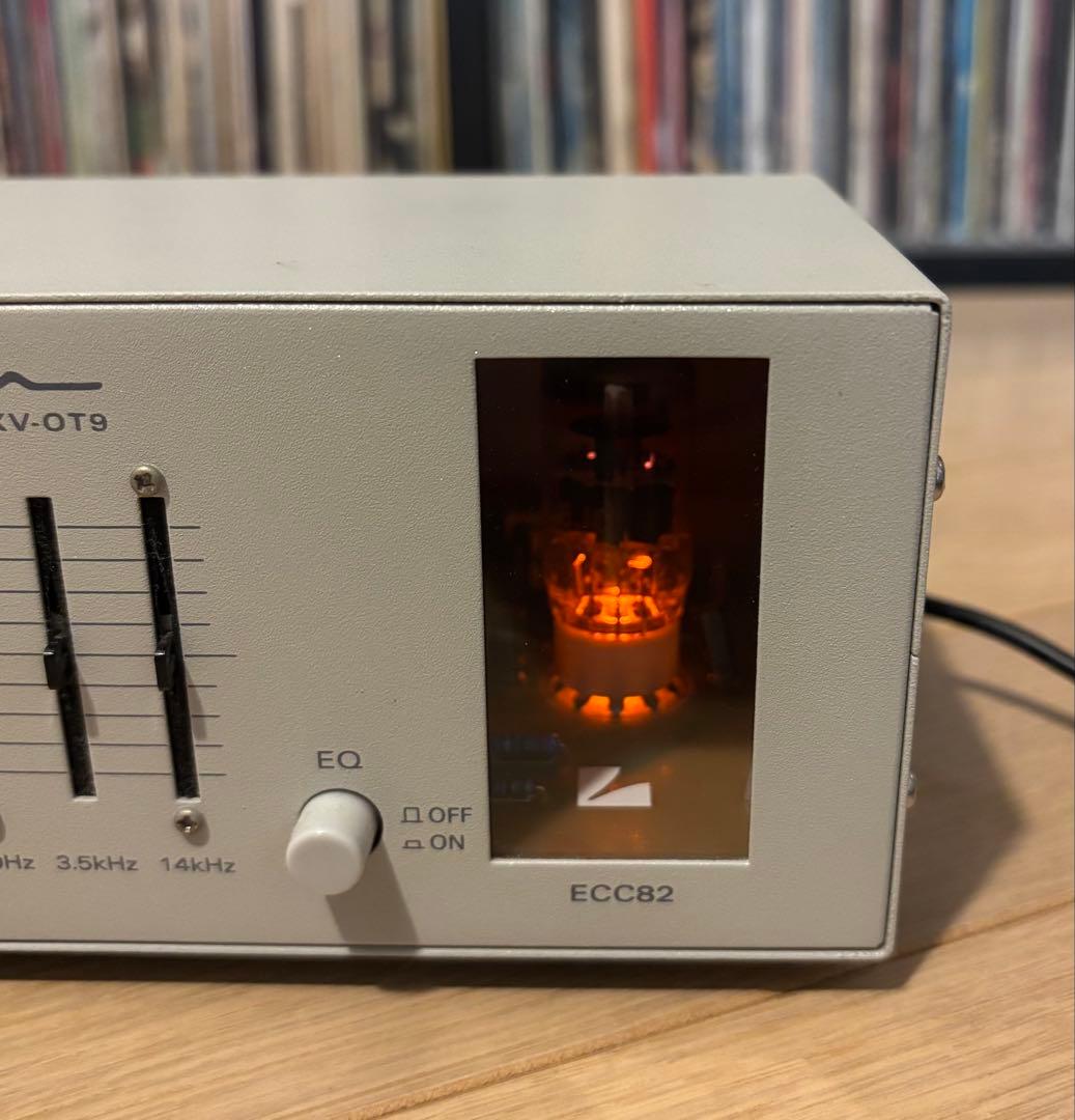 ラックスマン LUXMAN 真空管グラフィックイコライザー LXV-OT9 Stereo