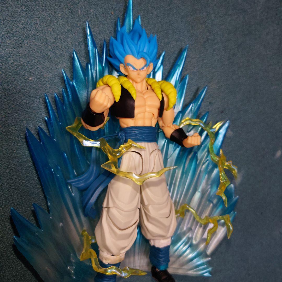 octoysベジット&Tonsenarttoys Kamione ゴジータ - メルカリ