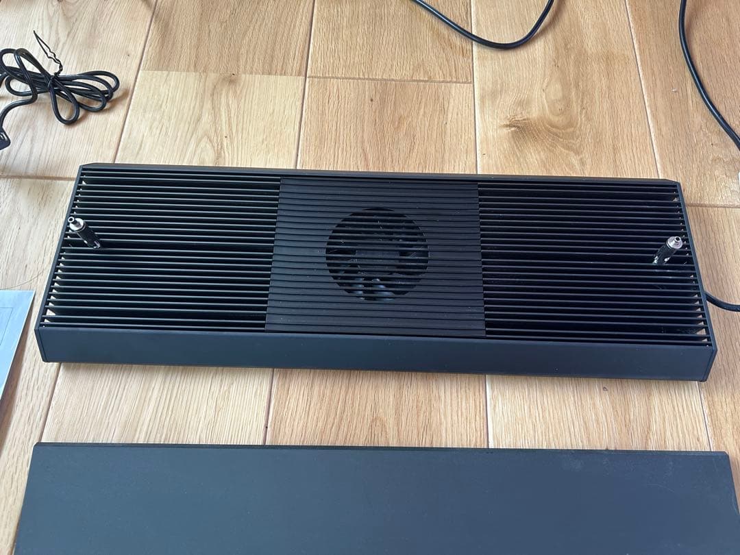 Chihiros RGB VIVID2 black 遮光板付