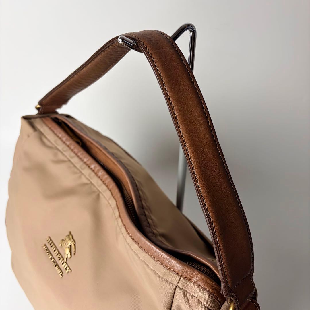 アルビバーバリーブルーレーベル ワンショルダーバッグ ホースロゴ金具