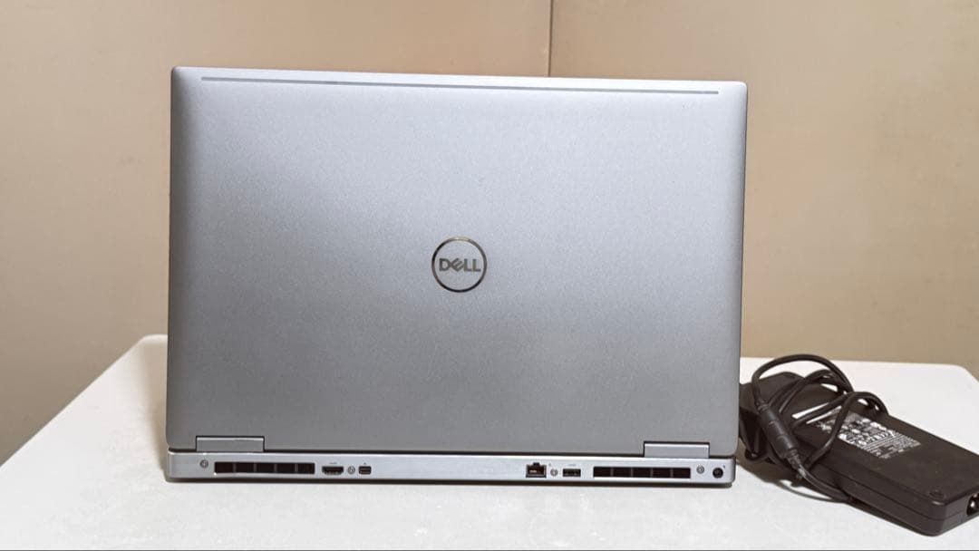 t*a様 dell precision 7740 Xeon E-2286M RT - メルカリ