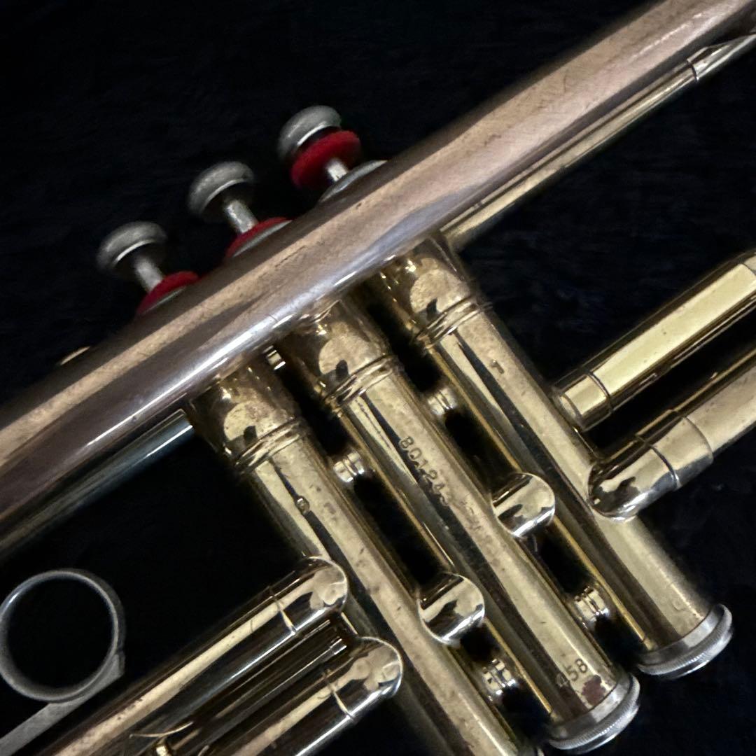 KING 600 トランペット ビンテージ 管楽器 ケース付属