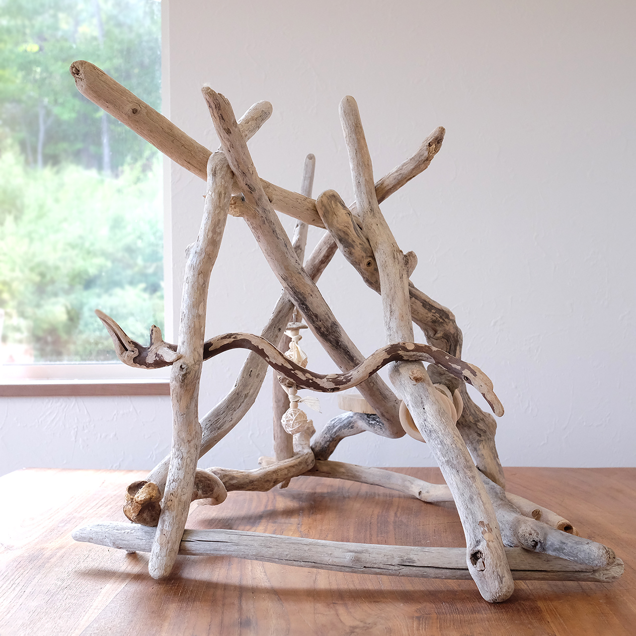 アスレチック型止まり木 M - Driftwood and birds | minne byGMOペパボ