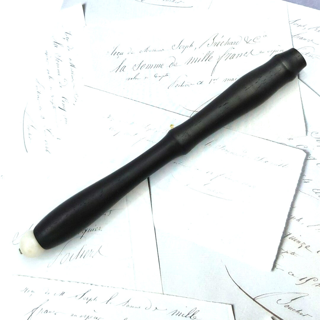 黒壇 ガラスペン木軸 No.8 ローズクォーツ ボルトレッティ互換軸