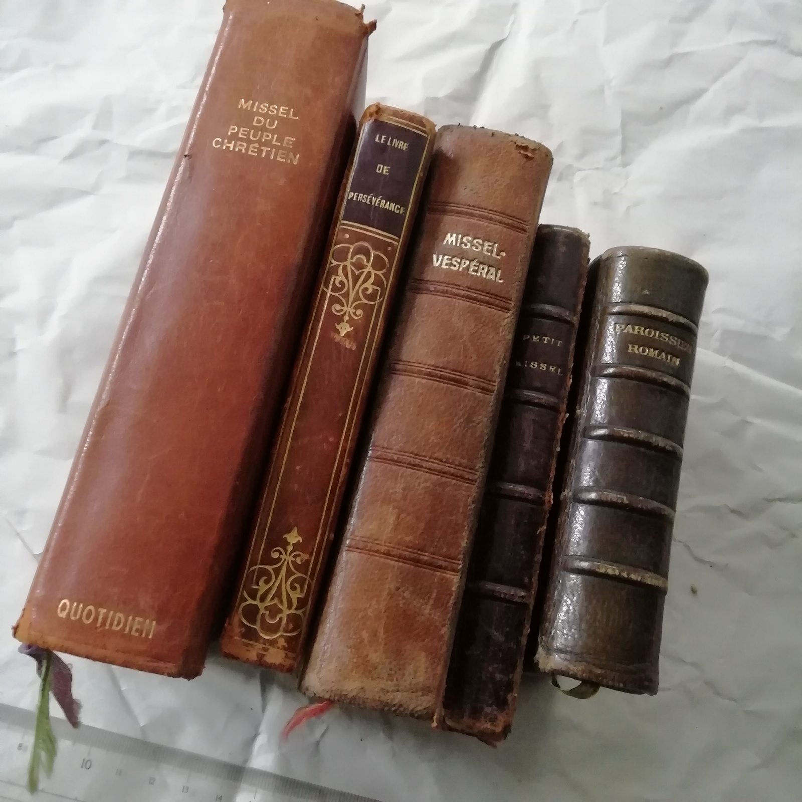 フランス アンティーク： 聖書 missel 祈祷書 ミセル