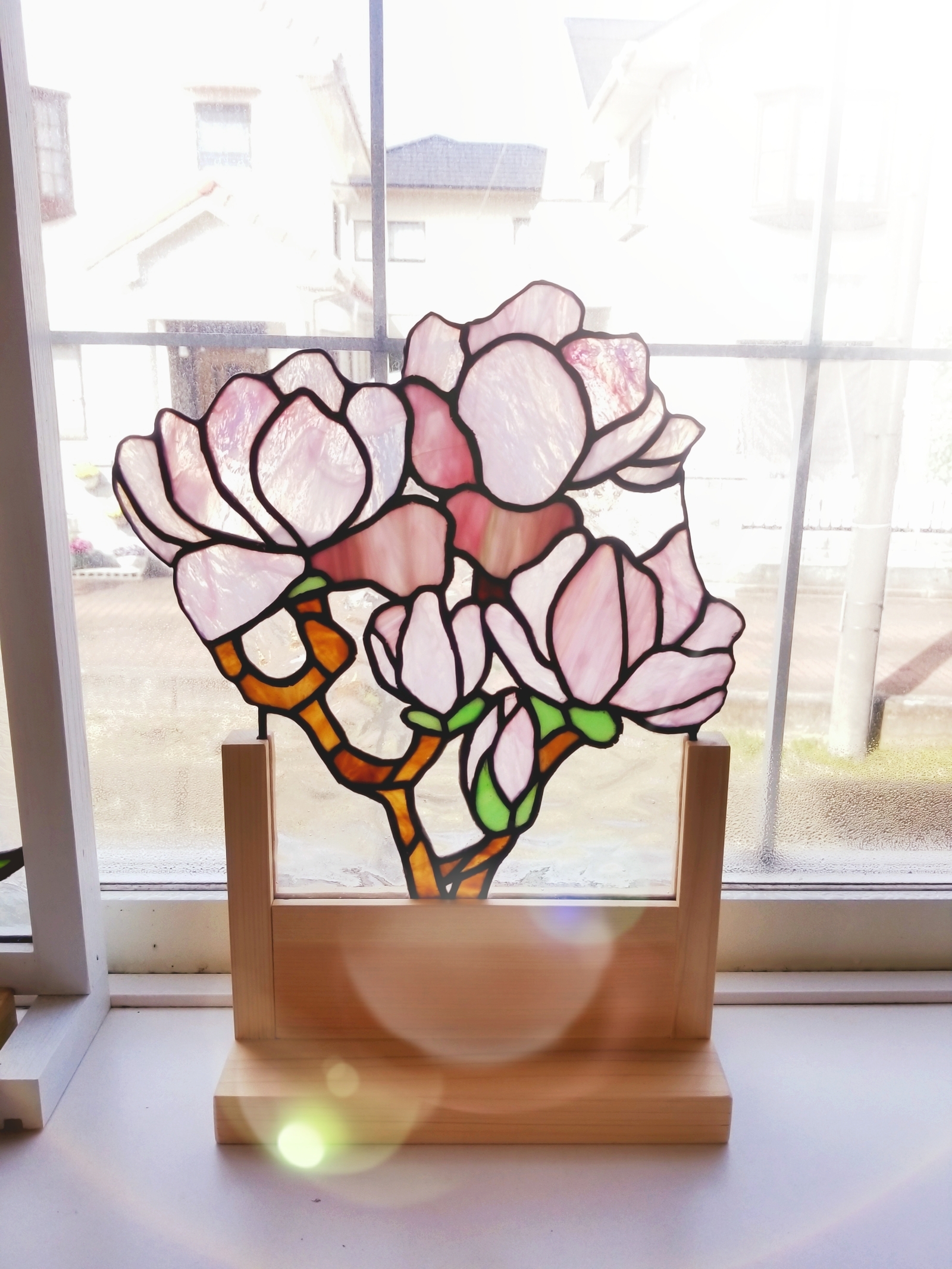 ステンドグラス 音符、音楽、ゴ−ルドピンク、ルームアクセサリー