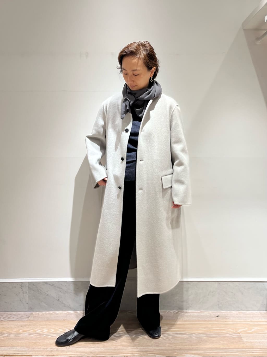 トゥモローランド ギャルリーヴィー ライトグレー チェスターコート