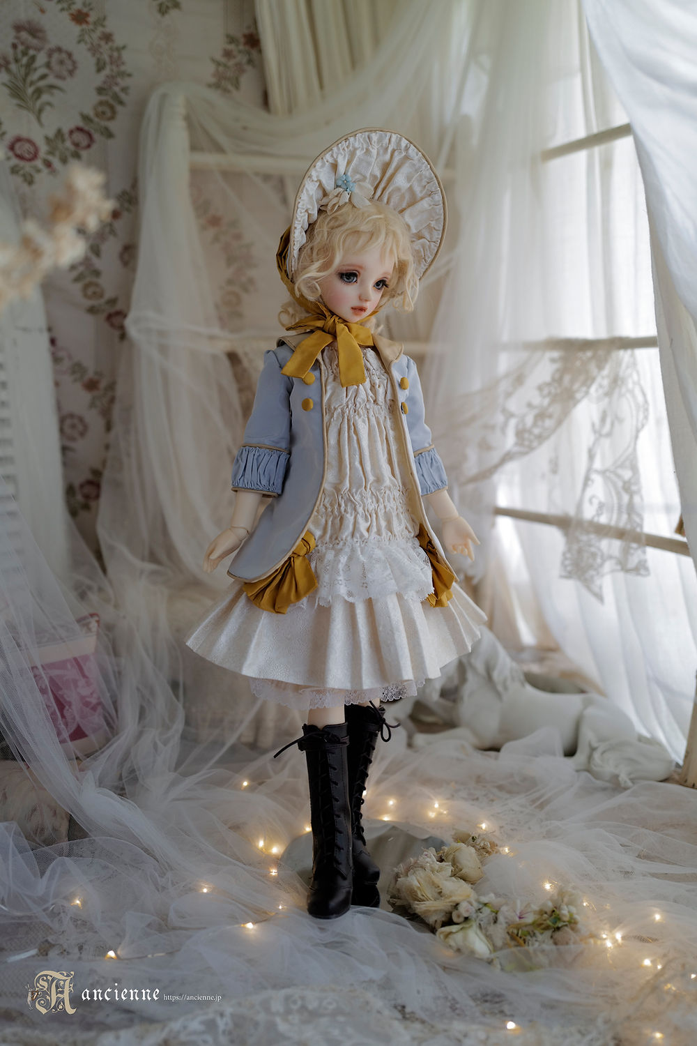 海外輸入) ラベンダー色のドレス 貴婦人ドール 約30cm 海外輸入