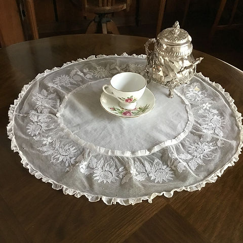 アンティークマルチーズレース 美しいエクリュφ75㎝見事なラージ