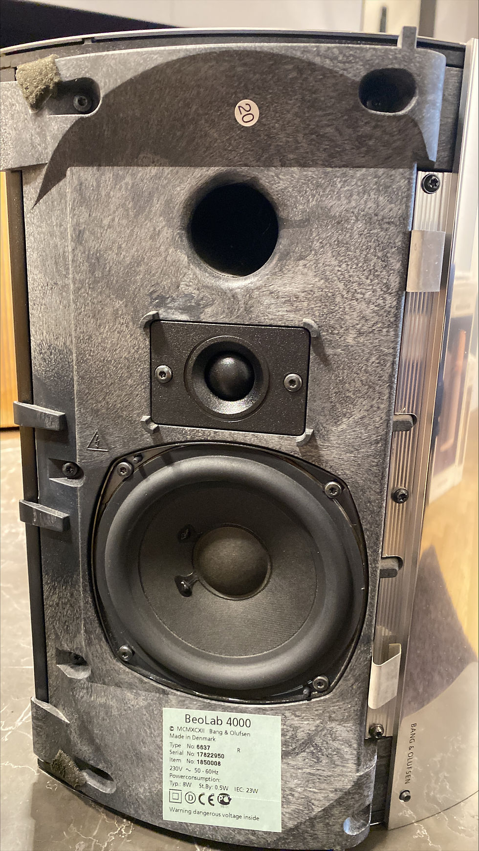 Bang&Olufsen Beolab4000 (ベオラブ4000) ペアスピーカー スタンド付き