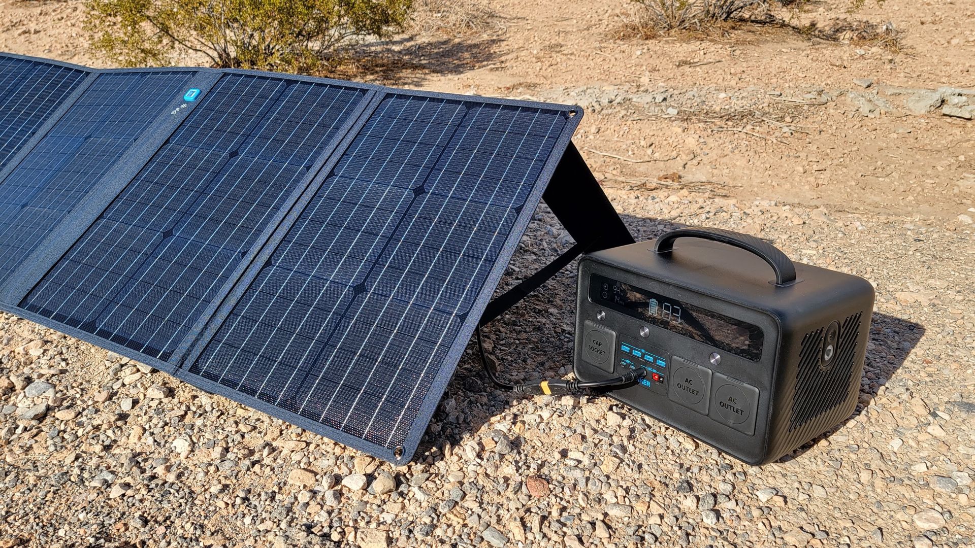 Anker 625 Portable Solar Panel (100W) Review: Solar Power on the Go