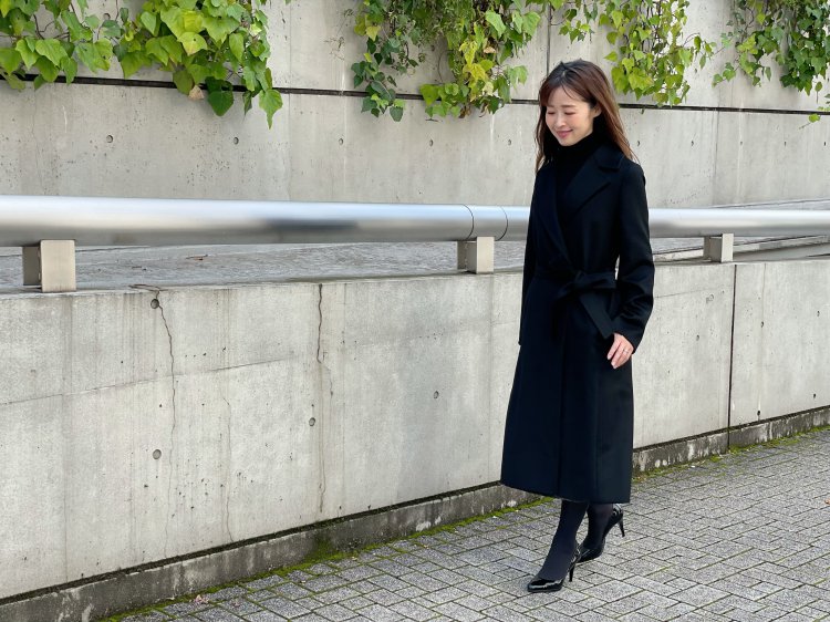 大人のワードローブに加えたい！上質なピュアカシミアのコート | m-i-d