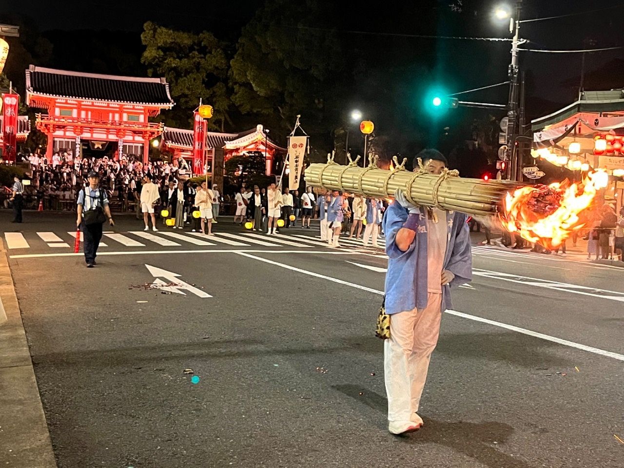 東山区】2023祇園祭 神輿洗 大松明 こんな祭があったとは知らなんだっ!