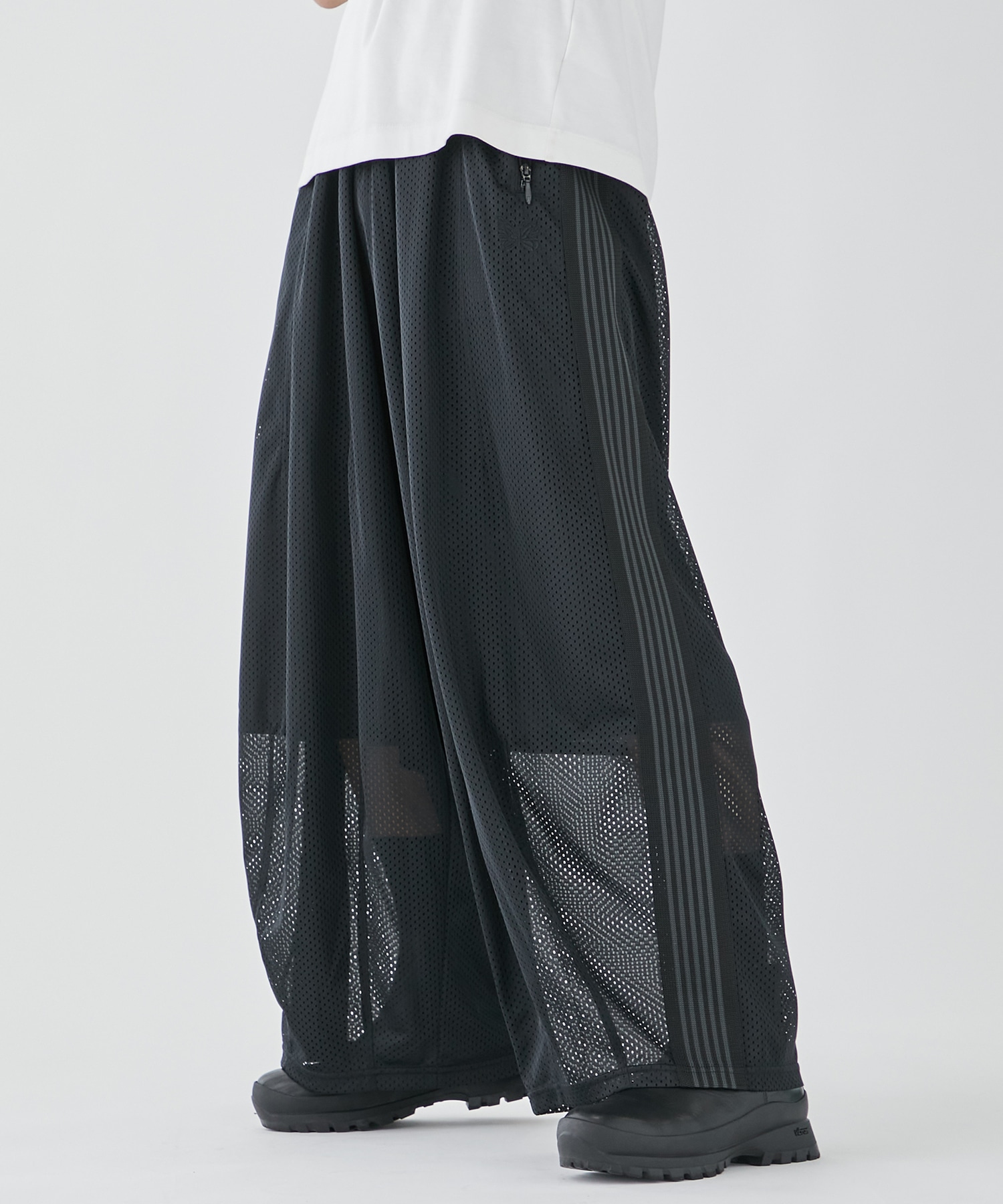 needles studious 24ss トラックパンツ ヒザデル ストライプ