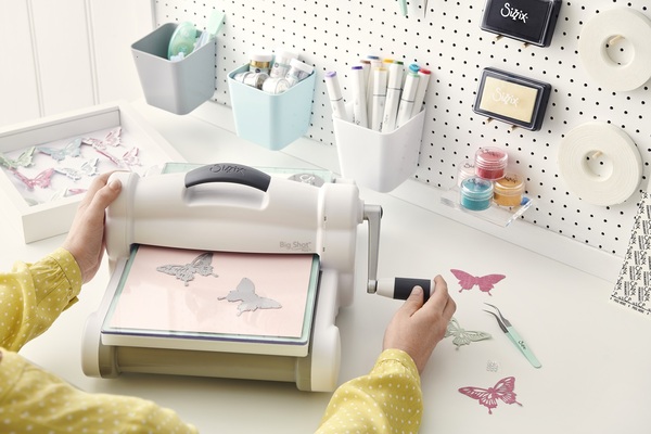 ダイカットマシン「Big Shot」中心に展開！イギリス発クラフトブランド