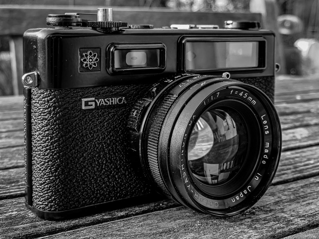 Camera History - Yashica Electro 35 GTN • Streets of Nuremberg