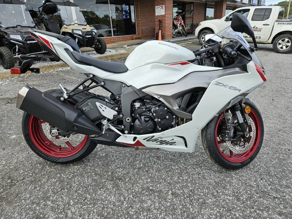 2024 Kawasaki NINJA ZX-6R ABS – Strickland Golf Carts