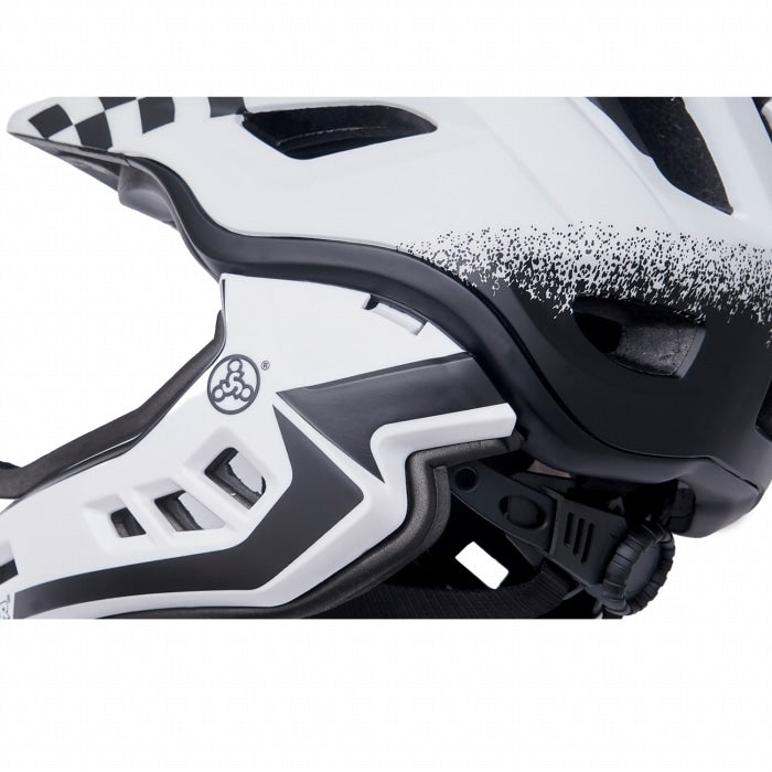 ストライダー フルフェイス ヘルメット CIGNA PRO 走行撮影 レース用